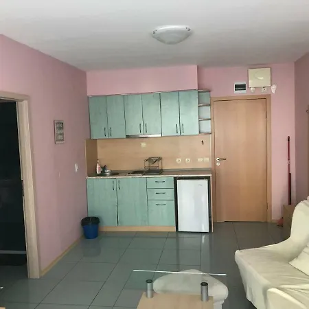 Хотел Кораба